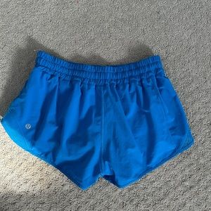 Lululemon poolside hotty hots